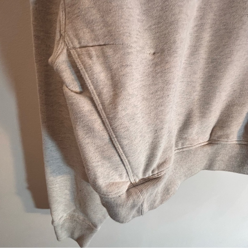 KIT and ACE Sz M Light Heather Gray Sweatshirt Striped Cuffs Zipper Pockets Crew - Picture 4 of 10